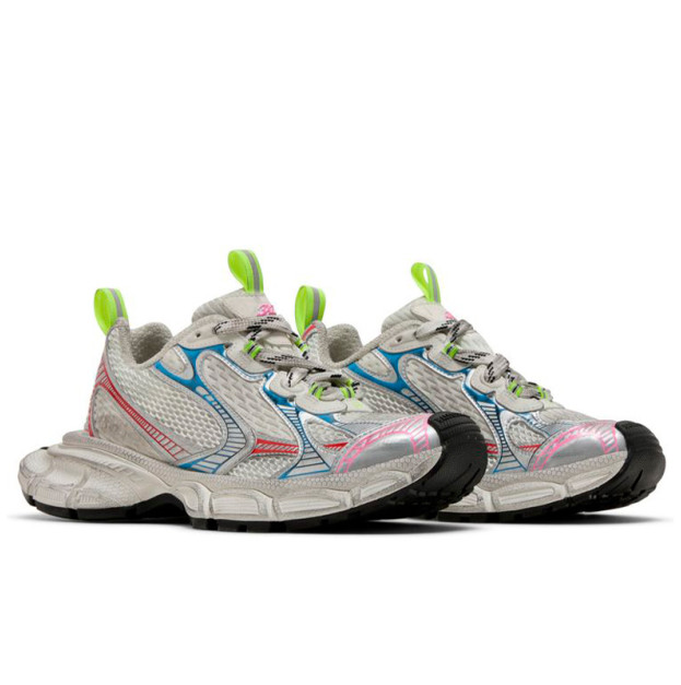 Balenciaga 3XL Worn-Out White Blue Red 734731W3XL59645