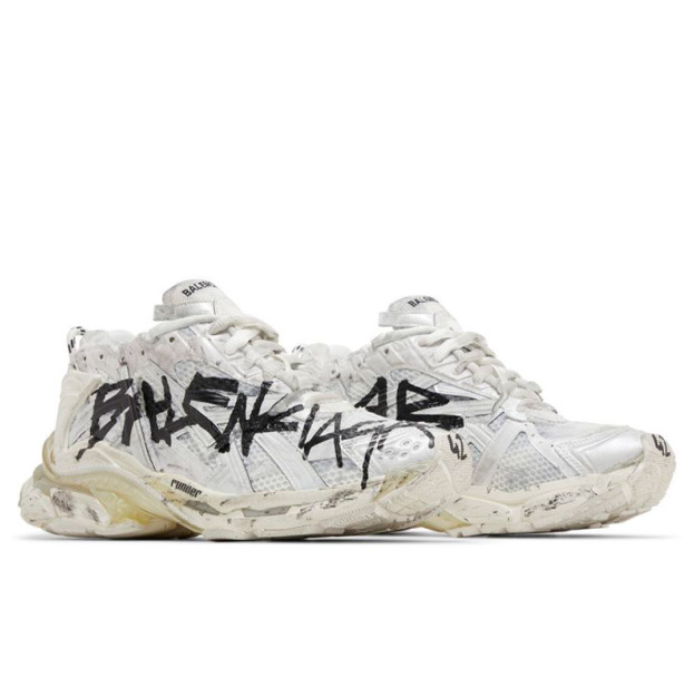Balenciaga Runner Graffiti White Black 677403W3RBQ9010